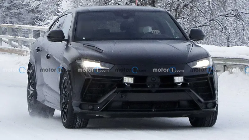 蘭博基尼Urus Evo最新諜照 有望年內亮相/搭載V8發動機